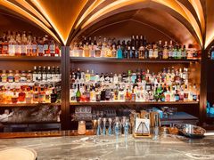 -Mogul Eatery·大亨餐酒馆