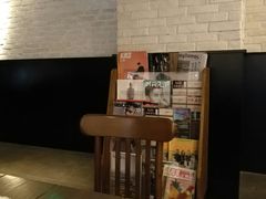 -星巴克(静安嘉里中心B2店)