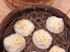 -佬钱湾仔(衣裳街店)