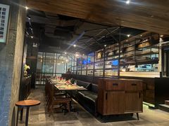 -Carbon莫卡哆·意大利复古集市餐厅(杭州大厦店)