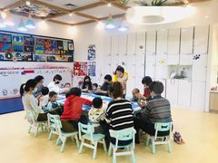 -美国谷斯妈妈早教中心 (陆家嘴店)
