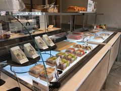 面包甜点陈列柜-巴黎贝甜(国贸店)