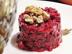 俄式西梅红菜沙拉-塔道斯西餐厅(中央大街店)