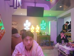 -夜火烤摊·东北烧烤酒场·老杨小黄鱼