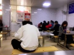 大堂-汪家馄饨(集庆路店)