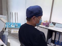 -上海仁爱医院口腔科 · 种植