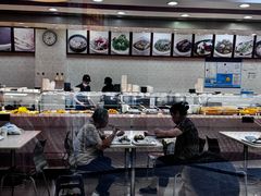 -来必堡(娄山关路店)