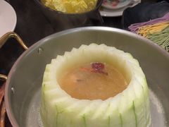 -得意咚瓜·顺德鱼生·冬瓜火锅(深圳首店)