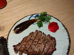 -枝魯枝魯自助料理