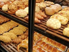 -红跑车HPCBAKERY(汉商店)