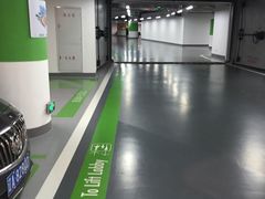 -大连恒隆广场-地下停车场