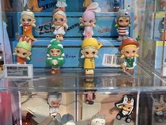 -泡泡玛特POPMART(崇文门国瑞城店)