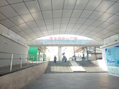 -亚龙湾中心广场