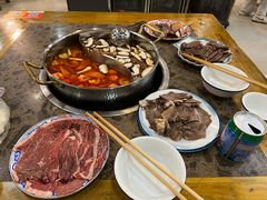 -乳仔牛牦牛汤锅 烤羊排(松潘古城店)