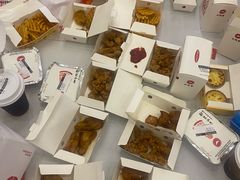 -必胜客(东大桥店)