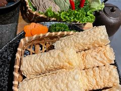 -湊湊火锅·茶憩(东城万达店)