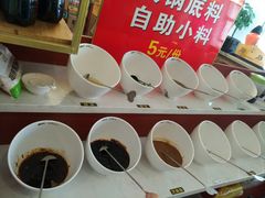 -张大师鸭爪爪特色干锅(南湖店)