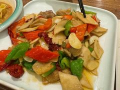 -清真·玛丽亚新疆菜主题餐厅(浙江中路店)