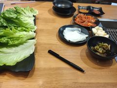 -肉甲韩国木炭烤肉(新壹街1店)