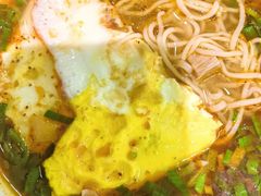 -伊京轩兰州牛肉面(闹市口店)