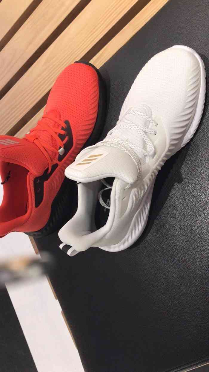 《Adidas Running账号购买》全攻略与注意事项-如何 《Adidas Running账号购买》全攻略与注意事项-如何