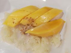 -Pier 21 (Terminal 21 Asok)