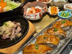 -山川小町·极番烧肉(新地假日广场店)