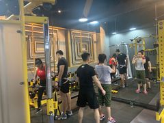 -可逸运动24小时健身