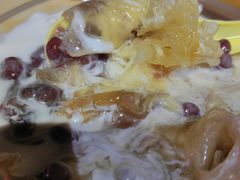 椰奶红豆雪耳-精精化州糖水(港澳商业城店)