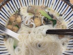 -鲜越鲜鱼粉(财富购物中心店)