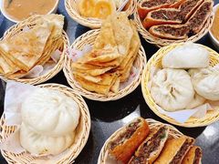 -方中山胡辣汤(成都首店)