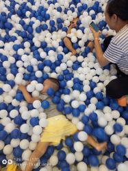 -莫莉幻想儿童乐园(武汉保利广场店)