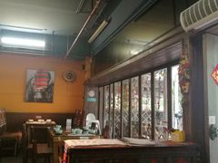 靠窗位-缘生态云南菜·野生菌庭院餐厅(华侨城店)