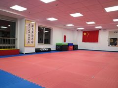 -adidas壹跆运动馆(世纪经贸大厦店)
