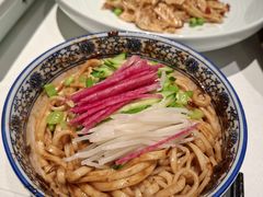 炸酱面-北平楼·烤鸭·北京菜(牡丹园店)