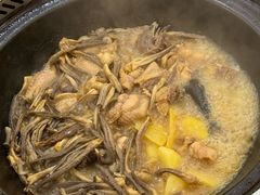 -粘豆包铁锅炖二部(温泉街店)