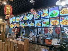 -靠山屯东北农家菜(八龙桥雅苑店)