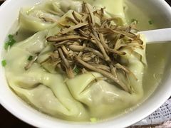 -忆秦园小笼包(惠山古镇总店)