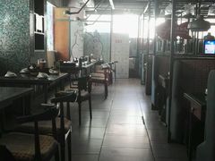 大堂-鸣记脆皮烤鱼·海鲜烤鱼(三八广场店)