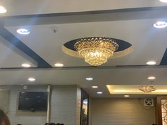 -渝君重庆火锅(嘉宾路店)