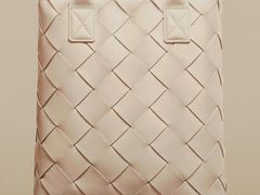 -BOTTEGA VENETA(天津万象城店)