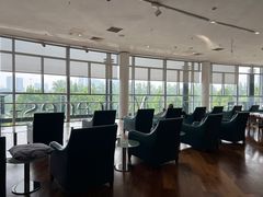 -奔驰北京极光星徽(四元桥店)