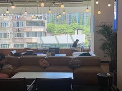 -WeWork中国(南京西路社区店)