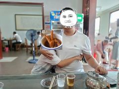 -雪湖煜辰鱼头老店(雪野湖店)