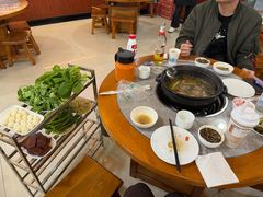 -洱火云南酸菜牛肉火锅(石景山当代商城店)