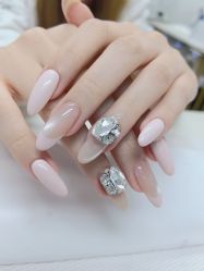 -尤米一站式美甲美睫