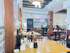 -黄阿姨锅贴大王(万航渡路店)