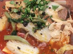 -成都你六姐·牛肉冒菜(城市集市合生汇店)