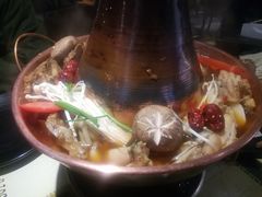 美蛙羊蝎子火锅-红钳侠小龙虾·烧烤(中赢康康谷店)