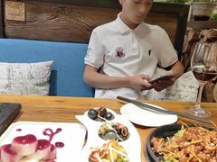 -苹果树下艺术餐厅(通州店)